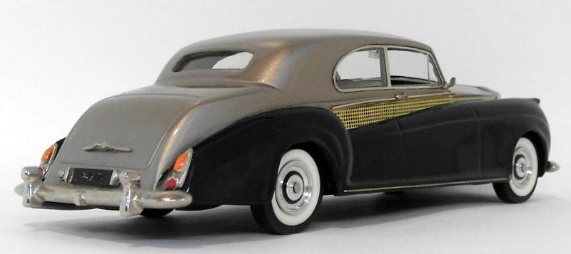 Top Marques 1/43 Scale RR13 - Hers & His Set Rolls Royce Phantom V Matched Pairs