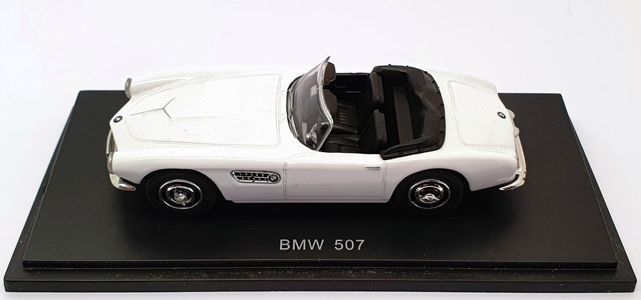 Eagle's Race 1/43 Scale Model Car 462600 - BMW 507 - White