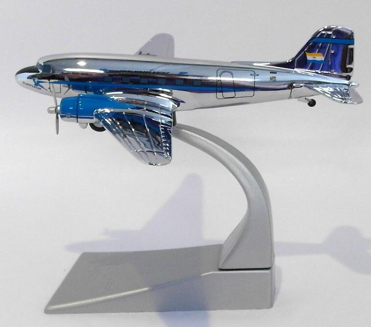 Corgi 1/144 Scale AA30007 - Douglas DC-3 - South African Airways Historic Flight