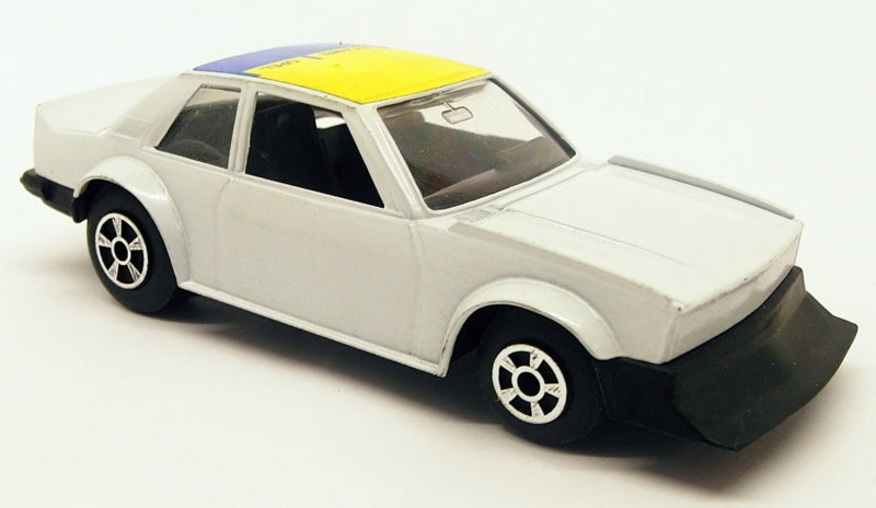 Polistil 1/40 Scale Diecast 05110 - Opel Ascona 400 Ricambi