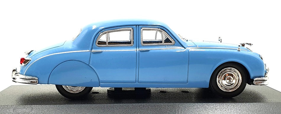 Atlas Editions 1/43 Scale 4 641 122 -  Jaguar MK1 - Pale Blue