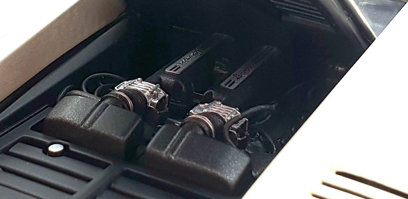 Autoart 1/18 Scale Diecast 74575 - Lamborghini Gallardo - Balloon White