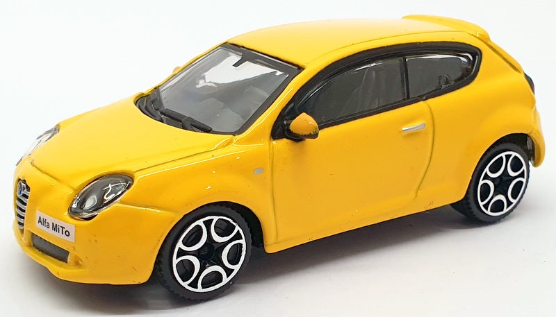 Burago 1/43 Scale #18 31400 - Alfa Romeo Mito Car And Generic Flatbed Truck
