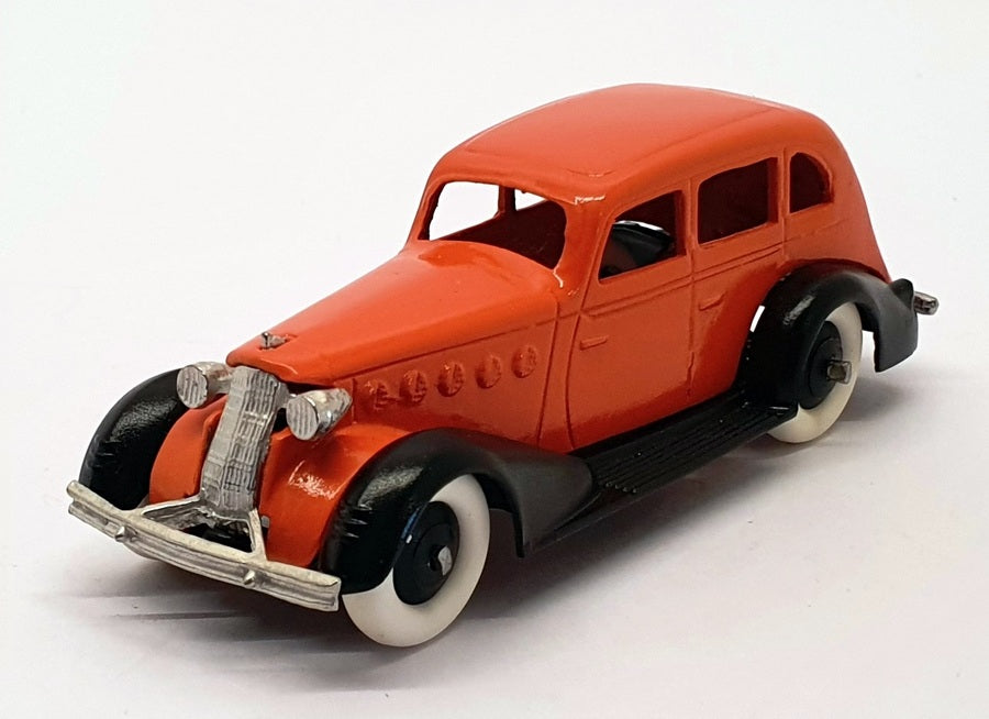 MSMC CH17 - La Salle Sedan Christmas 2017 - Orange/Black