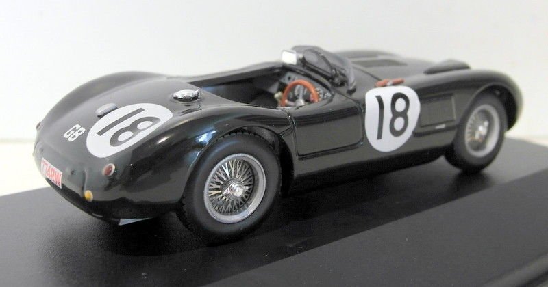 Quartzo 1/43 Scale diecast - QLM033 Jaguar XK120 C-Type #18 Le Mans 1953