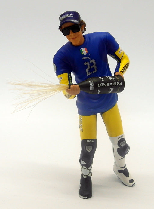 Minichamps 312 990096 Rossi riding figure & Angel Rio De Janeiro 250 GP Minichamps 312 990096 Rossi riding figure & Angel Rio De Janeiro 250 GP