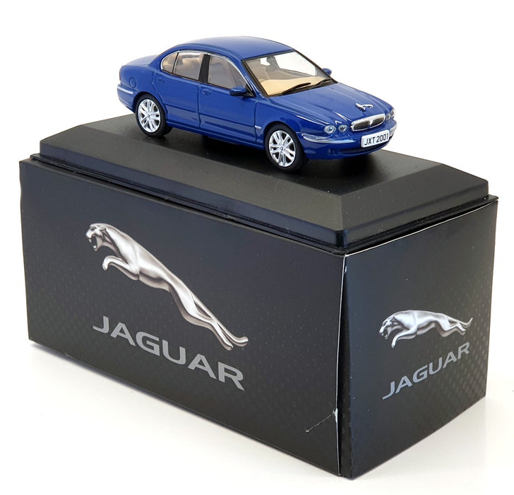 Atlas Editions 1/43 Scale Model Car 4 641 129 - Jaguar X Type - Blue