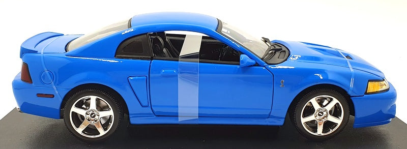 Maisto 1/18 Scale Diecast 46629 - 2003 Ford SVT Cobra - Blue