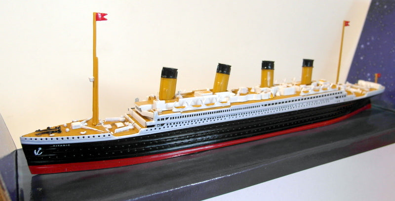 Claytown 1/1136 Scale Plastic - 50003 Titanic The Unsinkable Ship of Dreams