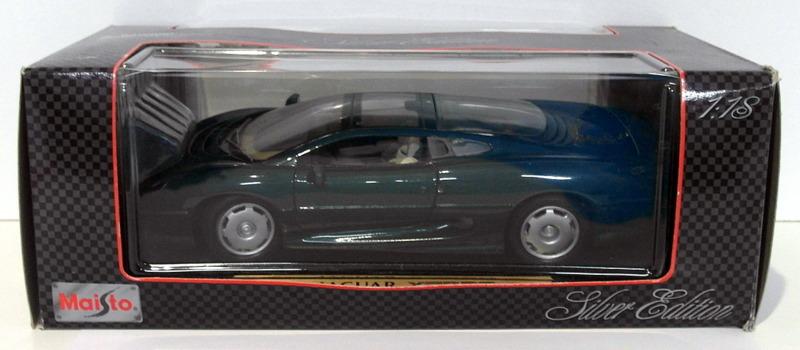 Maisto 1/18 Scale Diecast 32807 - 1992 Jaguar X220 - Green
