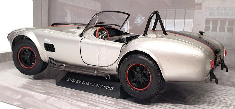 Solido 1/18 Scale S1804907 - AC Cobra 427 MKII Custom 1965 - Silver