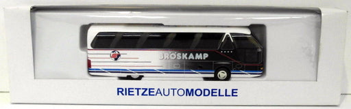 RietzeAutoModelle HO Gauge 1/87 Scale R40 Neoplan Starliner Coach - Broskamp