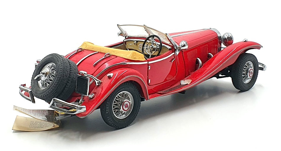 Franklin Mint 1/24 Scale 171221R - 1935 Mercedes Benz Special Roadster - Red