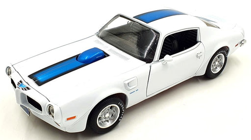 Autoworld 1/18 Scale Diecast AMM1267/06 - 1971 Pontiac Firebird T/A White
