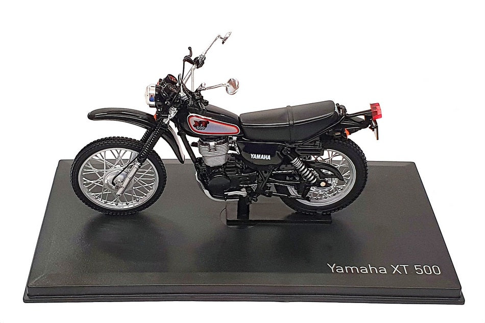 Norev 1/18 Scale 182045 - Yamaha XT500 Motorbike - Black