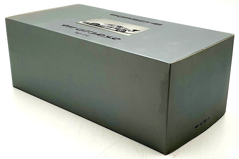 Minichamps 1/18 Scale WAP 021 602 15 - Porsche 911 GT3 RSR - White