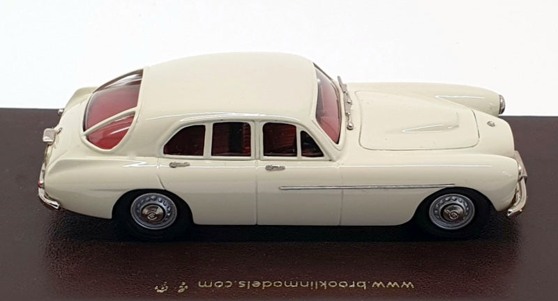 Lansdowne Models 1/43 Scale LDM110A - 1955 Bristol 405 - Ivory