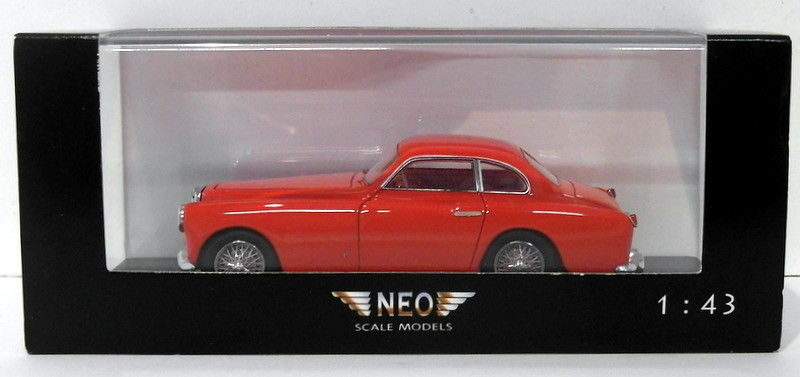 NEO 1/43 Scale Resin Model NEO44610 - Arnolt MG - Red