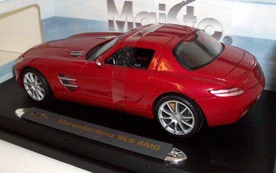 MAISTO 1/18 - 36196 MERCEDES BENZ SLS AMG - RED