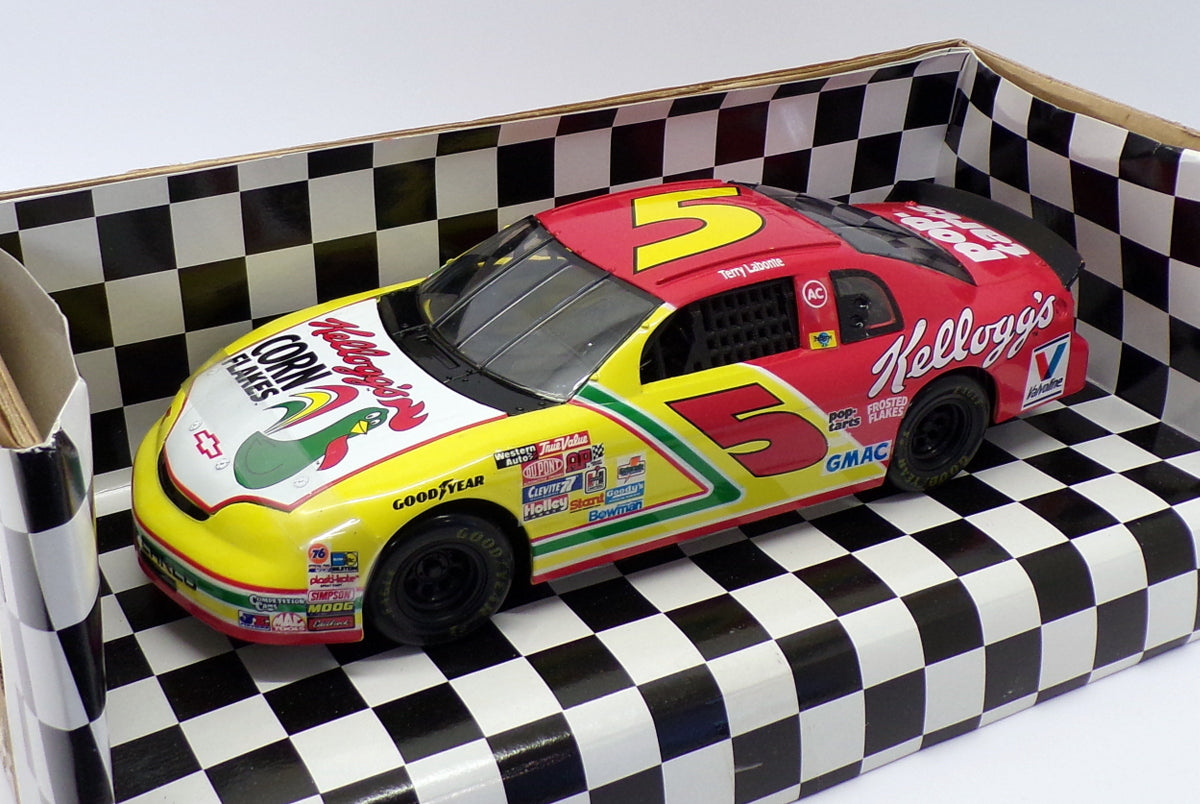 David Green 1996 1/18th #95 Caterpillar Monte Carlo Ertl #7117 David Green 1996 1/18th #95 Caterpillar Monte Carlo Ertl #7117