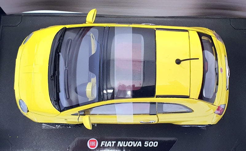 Motor Max 1/18 Scale Diecast 79163YL- Fiat Nuova 500 - Yellow