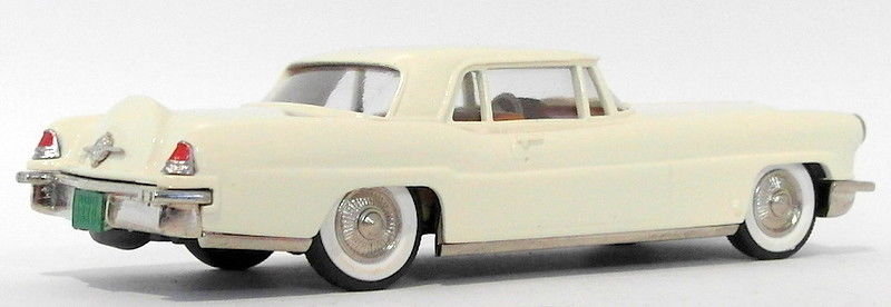 Brooklin 1/43 Scale BRK11A 001  - 1957 Lincoln Continental MK II Cream