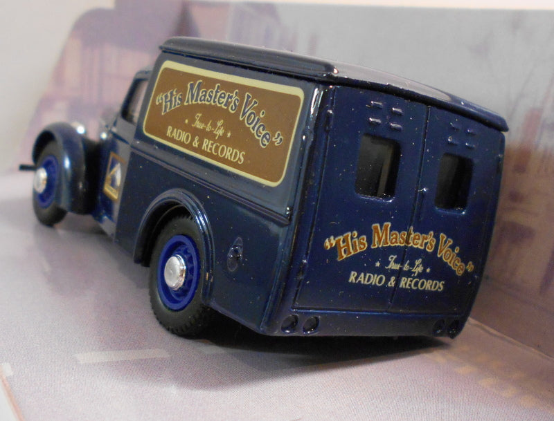 Dinky 1/43 Scale Diecast Model DY8-B COMMER 0 CWT VAN HIS MASTERS VOICE