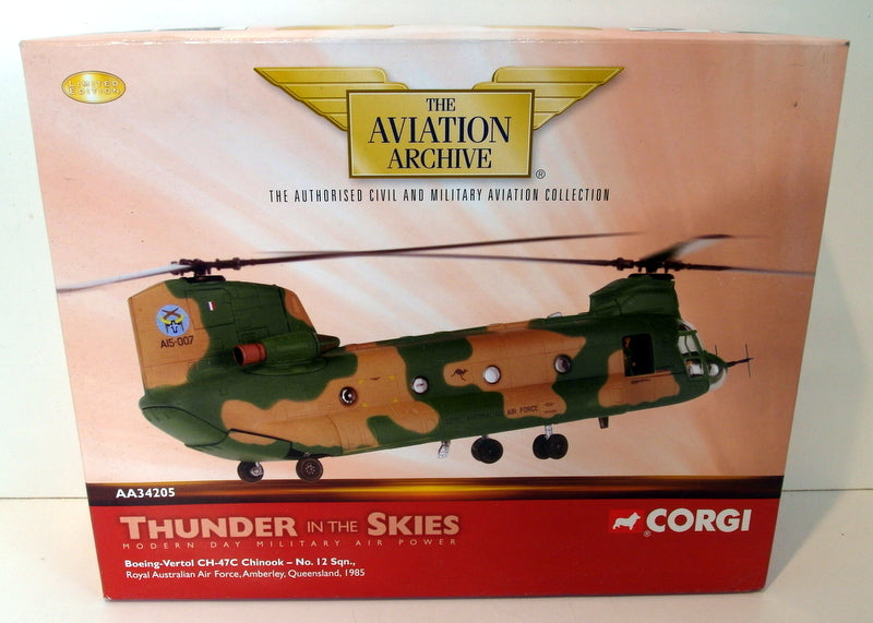 Corgi 1/72 AA34205 Boeing Vertol CH-47C Chinook 12Sqn Australian