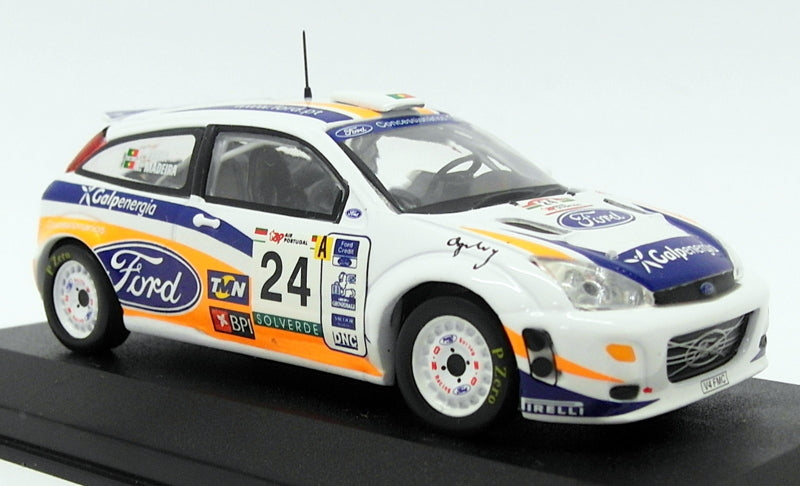 Altaya 1/43 Scale AL201118C - Ford Focus WRC - Madeira/Prata 20001