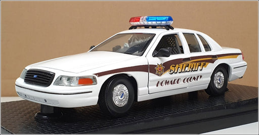 Classic Metal Works 1/24 Scale 25822C - Ford Crown Victoria Police Howard