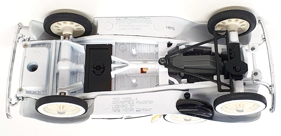 Ertl 16cm Long Diecast H630 - 1930 Ford Model A Roadster Bank - White