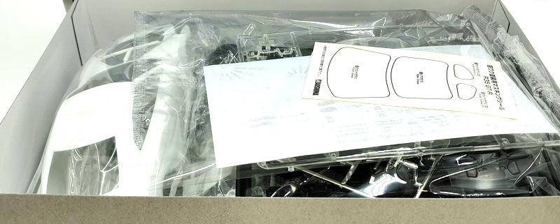 Aoshima 1/24 Scale Model Kit 09 - Libertywalk Nissan GT-R R35 LB.Works