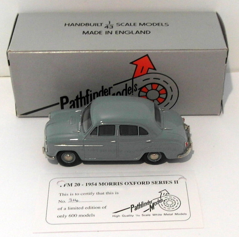 Pathfinder Models 1/43 Scale PFM20 - 1954 Morris Oxford Series II  Blue - #1