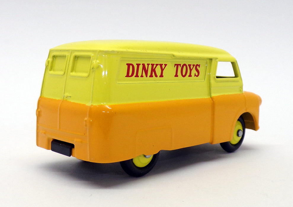 Atlas Editions Dinky Toys 482 - Bedford 10cwt Van - Dinky Toys