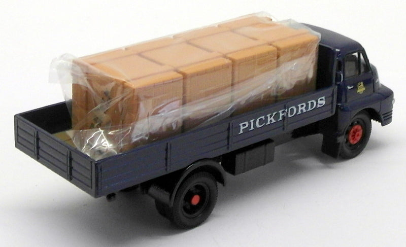 Corgi 1/50 Scale 20501 - Bedford S Dropside Lorry & packing cases - Pickfords