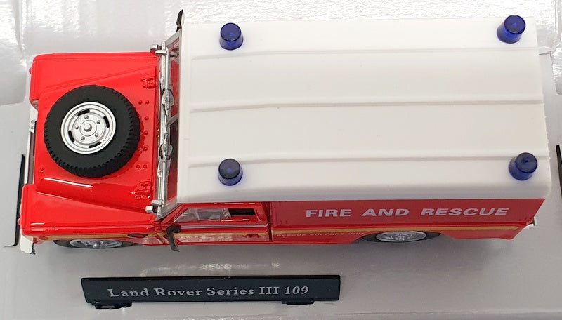 Cararama 1/43 Model 553940 - Land Rover Series 3 109 Hard Top Fire & Rescue