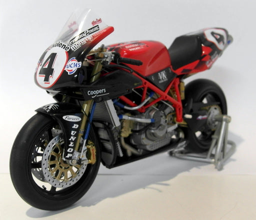 Minichamps 1/12 Scale diecast 122 031204 Ducati 998 F02 BSB 03 Bryne MonsterMob