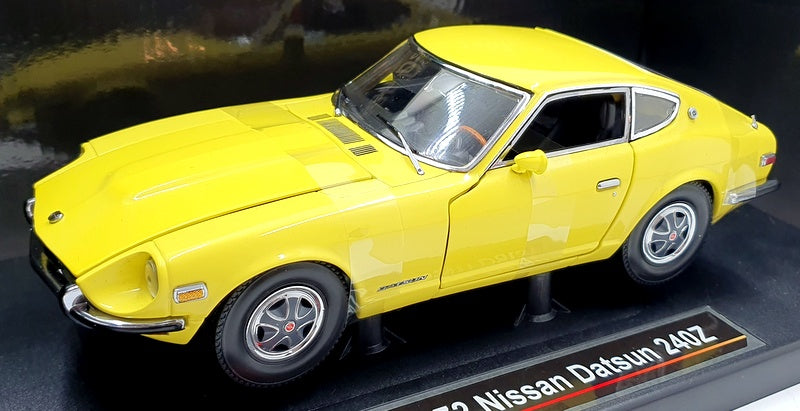 Sun Star 1/18 Scale Diecast 3512 - 1972 Nissan Datsun 240Z - Yellow