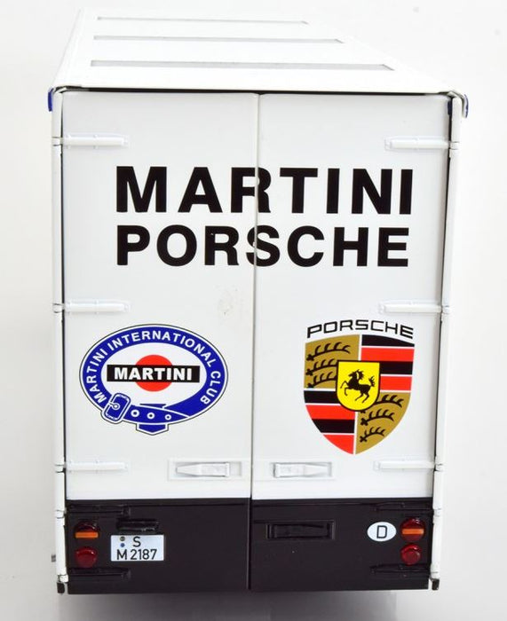 CMR 1/18 Scale CMR154 - 1968 Mercedes Benz 0317 Truck Car Transporter