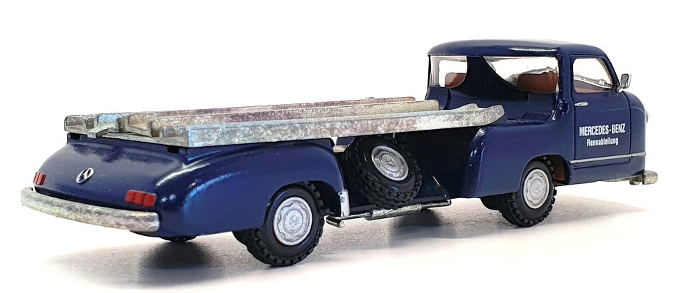 Conrad 1/43 Scale 1034 - 1955 Mercedes Benz Racing Car Transporter