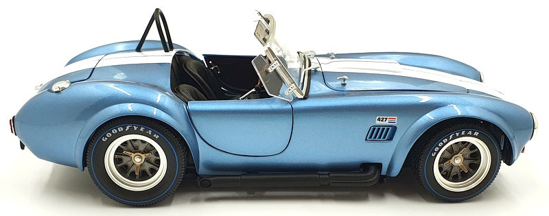 Kyosho 1/18 Scale Diecast 08047SBL - Shelby Cobra 427 S/C - Sapphire Blue