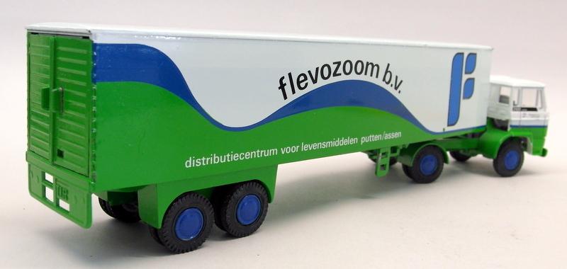 Lion Car 1/50 Scale - Nr.69 DAF 2100 Flevozoom b.v Model Truck