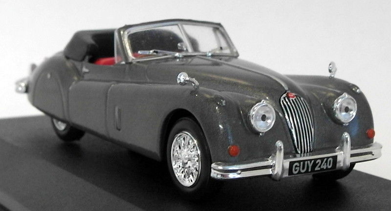 Solido 1/43 Scale S4302400 - 1956 Jaguar XK140 - Gris Metal