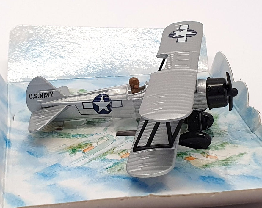 Lledo 10cm Wide Wingspan DG122001 - Stearman Kaydet US Naval Trainer