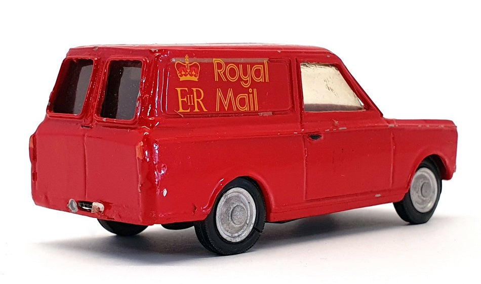 Tober Models 9cm Long Built Kit TOB29 - Bedford HA 8cwt Van Royal Mail - Red