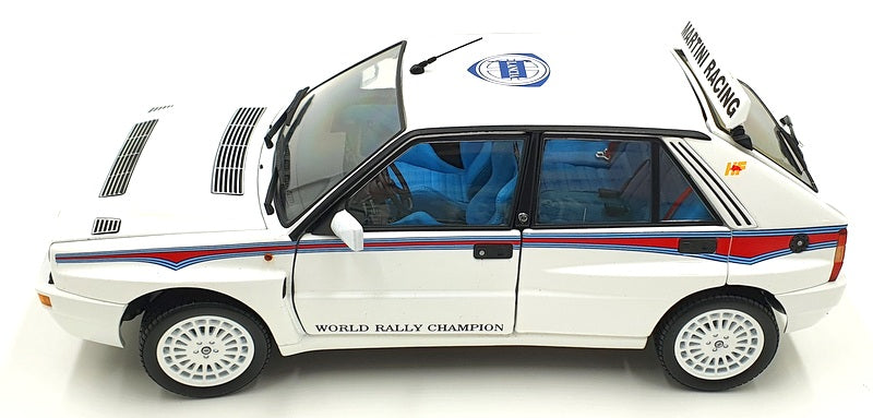 Kyosho 1/18 Scale Diecast 08344E Lancia Delta HF Intergrale 6 - White