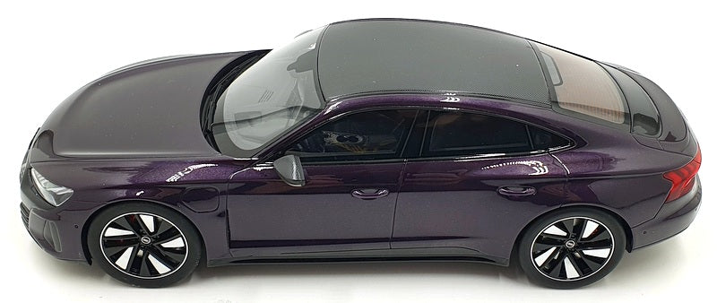 GT Spirit 1/18 Scale Resin GT392 - Audi RS E-Tron GT - Merlin Purple