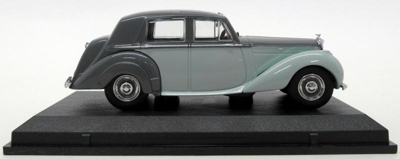 Oxford Diecast 1/43 Scale BN6005 - Bentley MkVI Two Tone Grey - Bergerac