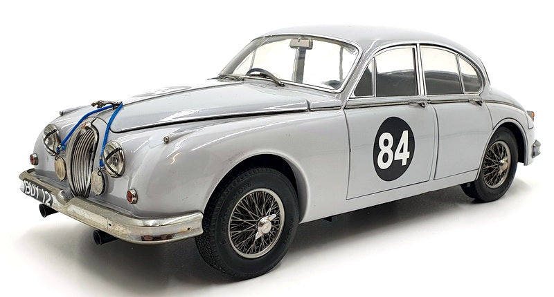 Model Icons 1/18 Scale Diecast DC3322B - Jaguar MkII Racing #84 With Case