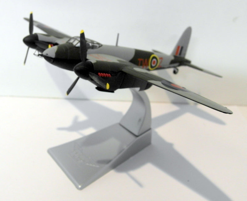 Corgi 1/72 scale diecast - AA32803 DH Mosquito NF MKII DZ726 141 Sqn RAF